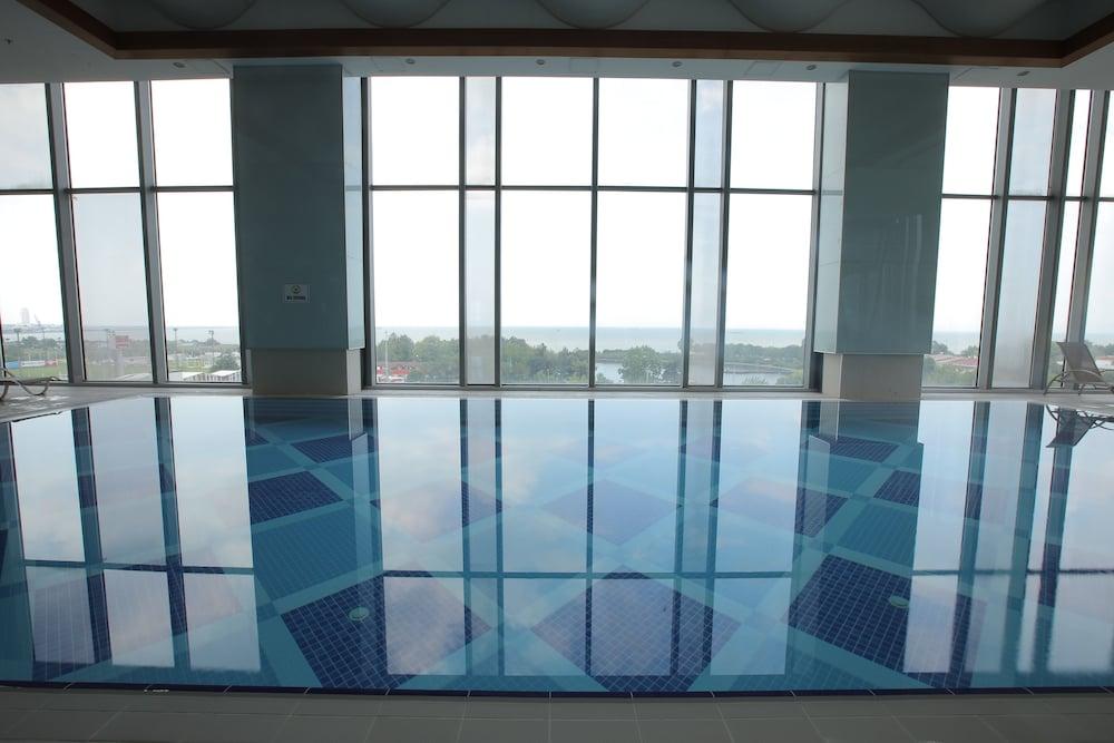 Отель Anemon Grand 5*