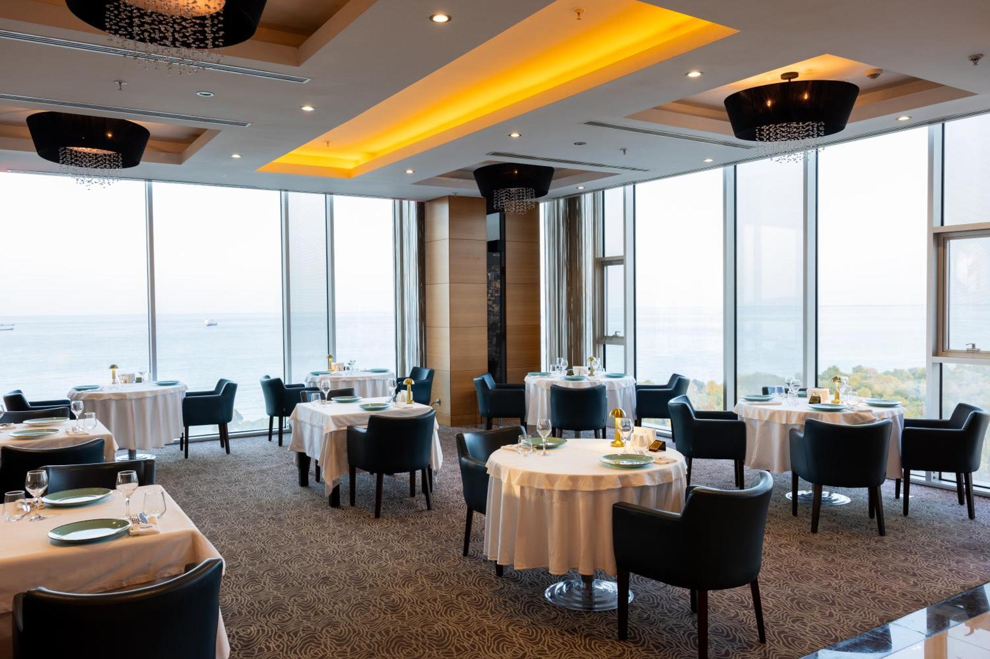 Отель Anemon Grand 5*